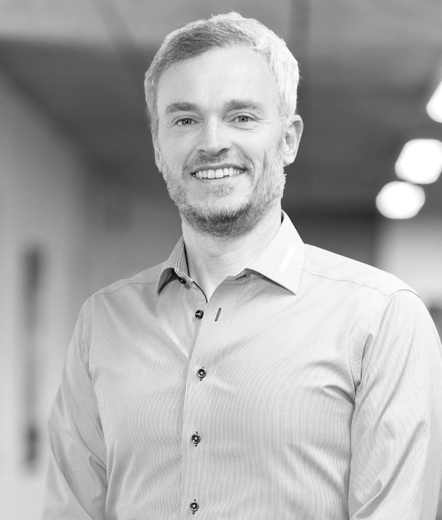 Ronny Dohm CEO Side-Walk